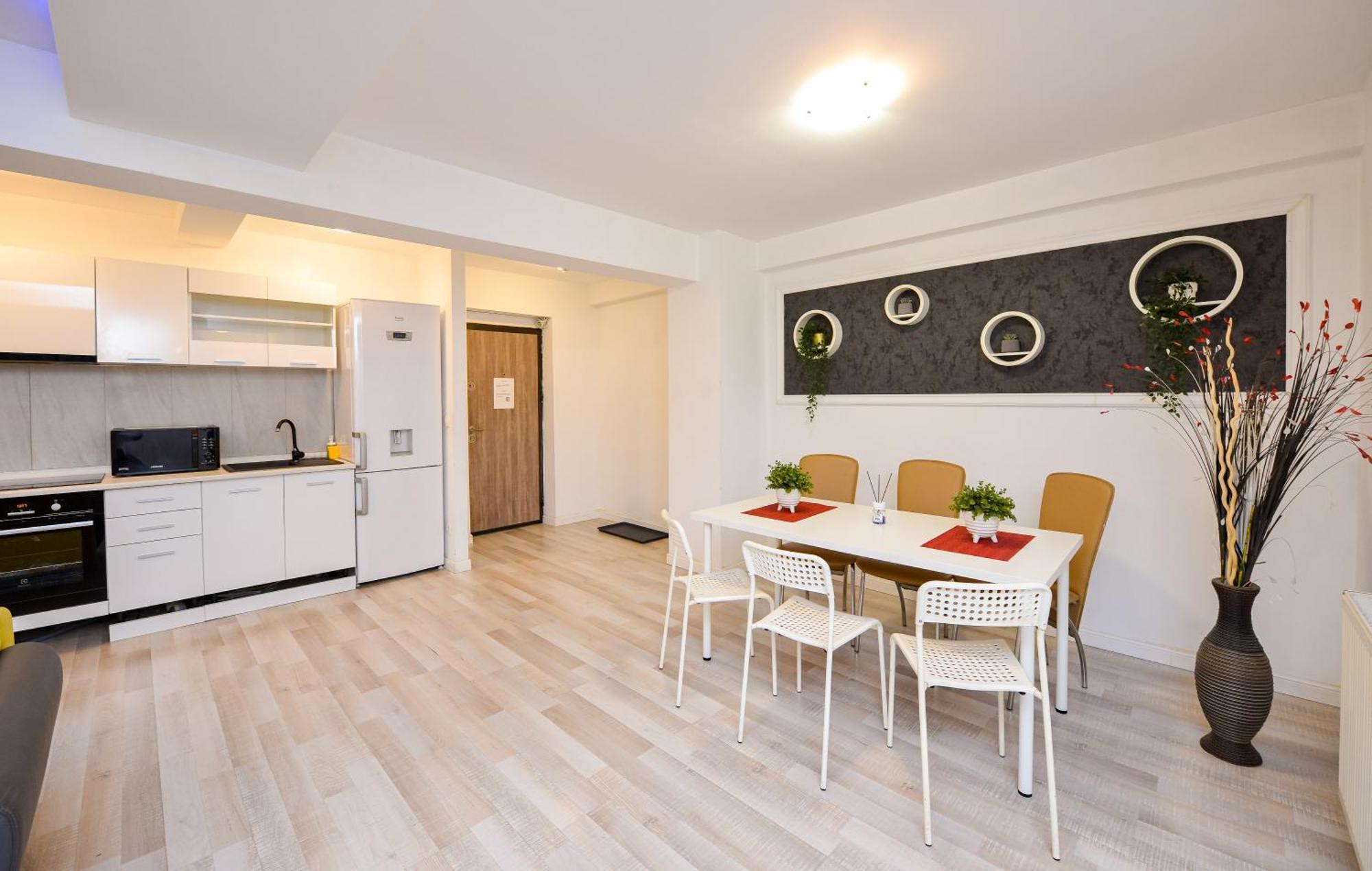 Ben Yehuda - Shabbat Friendly Apartments Bukarest Exterior foto
